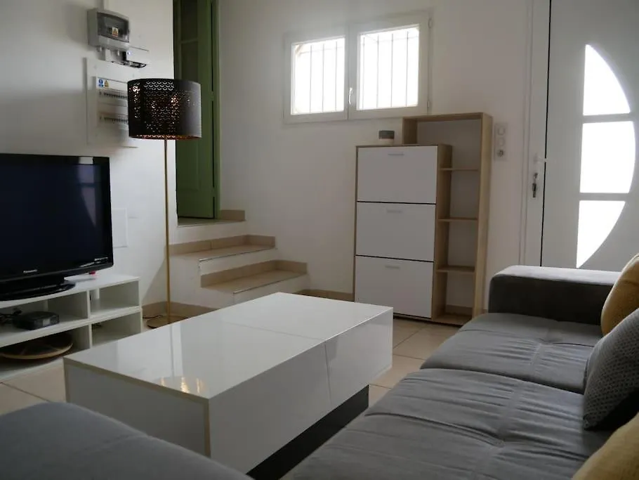 Maison Au Coeur Des Alpilles Villa Mouries 0*,