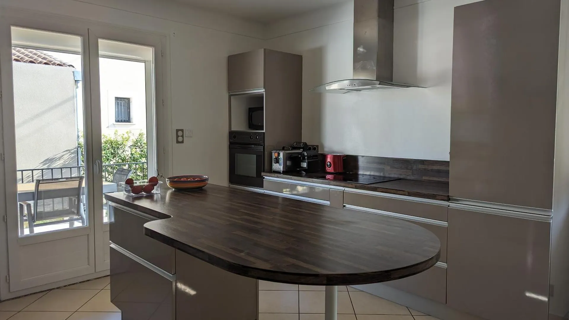 Maison Au Coeur Des Alpilles Villa Mouries 0*,  Frankrike